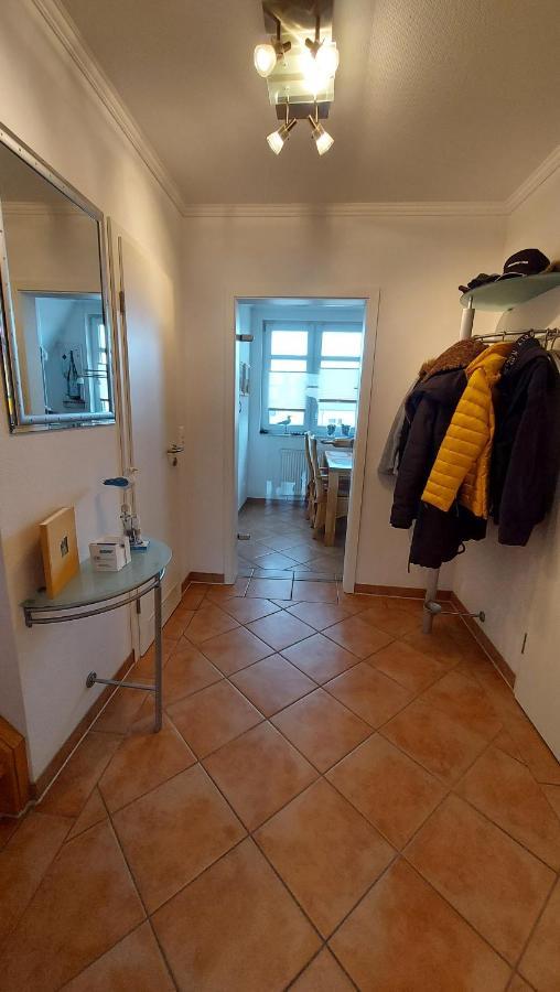 Ferienwohnung Hafenblick Wiek auf Rügen Exterior foto